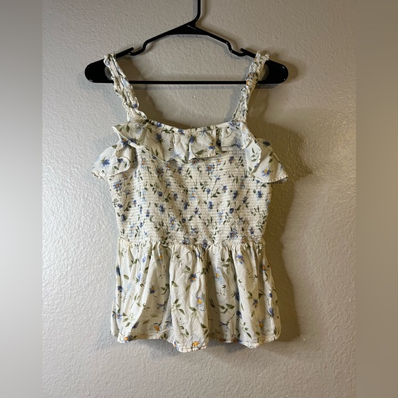 Old Navy Womens Ruffled Floral Smocked-Bodice Sleeveless Top Small - Picture 4 of 7